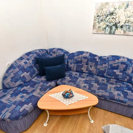 Ljubica Center דוברובניק