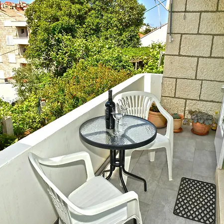 Ljubica Center *